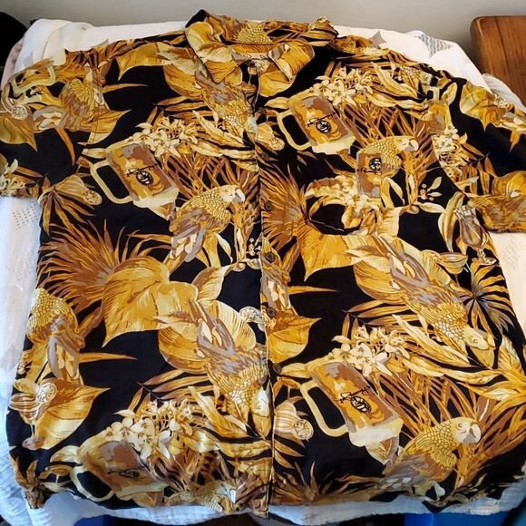 Panama Jack button down - Picture 2 of 7